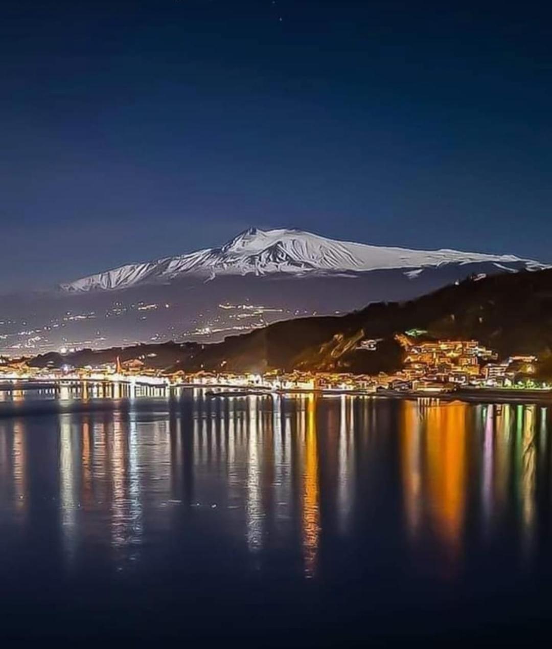Arcadia Golden Bay Apartment Giardini Naxos Luaran gambar